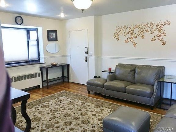 2nd image of 5760 246th Cres