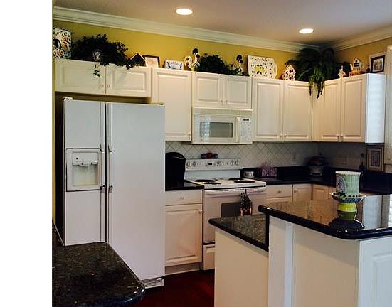 5th image of 8440 Southbridge Dr APT 1