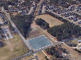 5850 Fisher Rd, Fayetteville, NC 28304