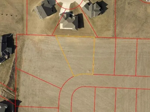 500 Patton Ave, Avoca, IA 51521