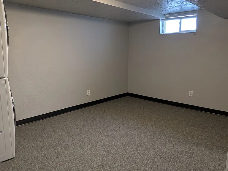 1388 W Glenrose Dr — Photo 17