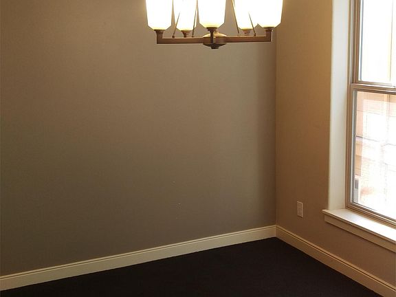 4th image of 6237 NE Carillion Dr Unit 204