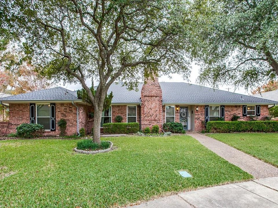 1st image of 2204 Blue Cypress Dr