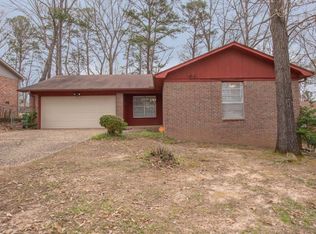 7906 Parkwood Dr, Little Rock, AR 72204