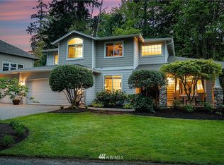 9016 Surrey Ln, Mukilteo, WA