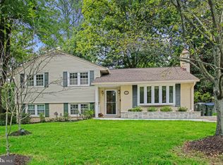 5205 Ravensworth Rd, Springfield, VA 22151