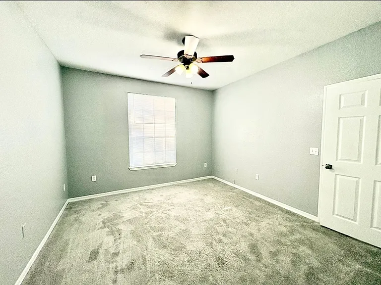 819 Grand Regency Pointe #100 — Photo 18