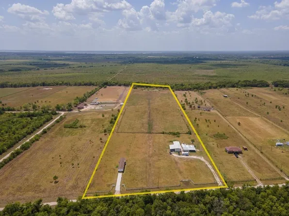 22435 Ramsey Rd, Huffman, TX 77535