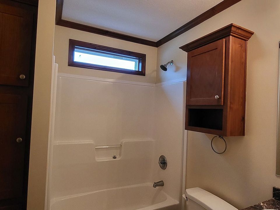 2nd image of 4020 County Farm Rd #462