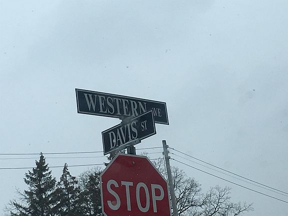 5th image of 234 Western Ave