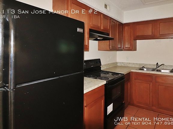 4th image of 8113 E San Jose Manor Dr #2