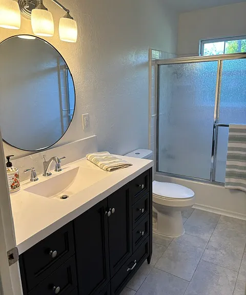 7969 Glenbar Way — Photo 16