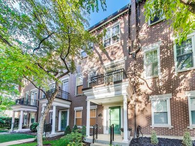 210 W Scott St APT I, Chicago, IL, 60610