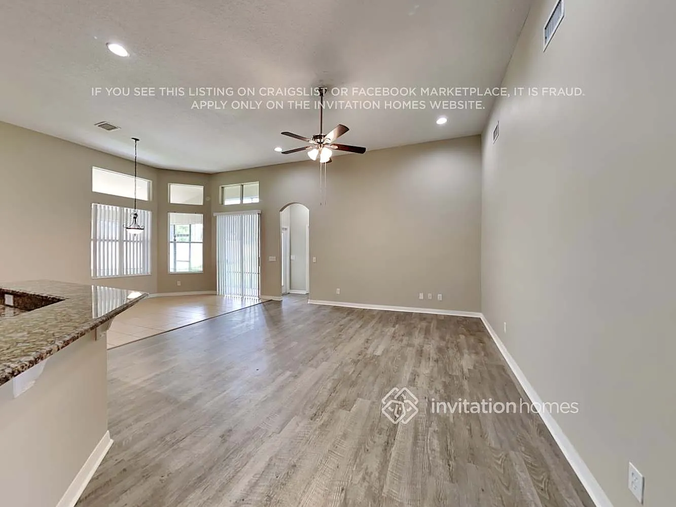 2306 Fountain Grass Dr Valrico, FL 33594 — Photo 4