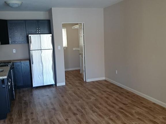 4th image of 1845 Hornblend St APT 4