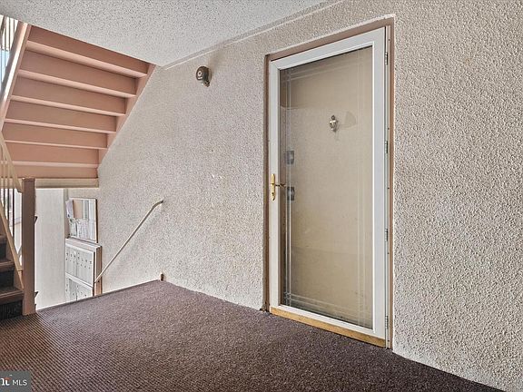 4th image of 10119 Prince Pl APT 301-2C