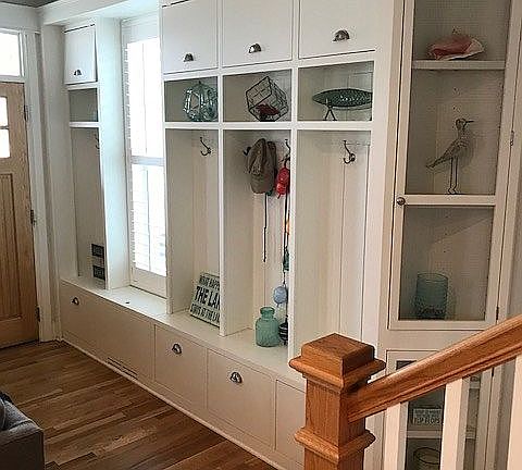 Entry Custom Storage