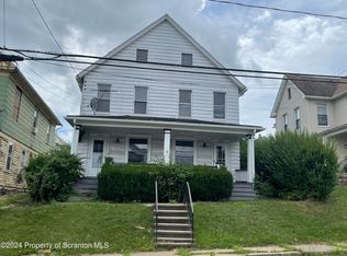 1141 W Locust St, Scranton, PA 18504