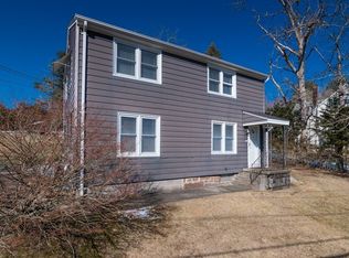 182 Pleasant St, East Longmeadow, MA 01028