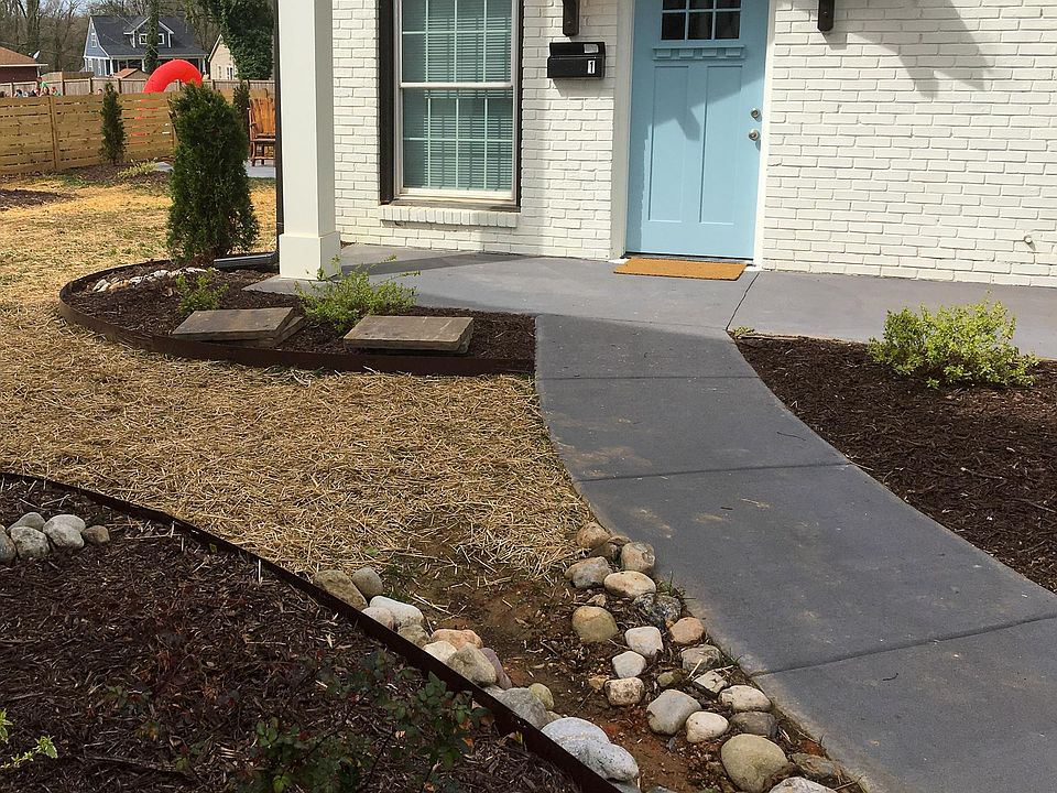 These Coxe Avenue units were lovingly restored in 2018 and up-fitted with the latest appliances and high grade fixtures.