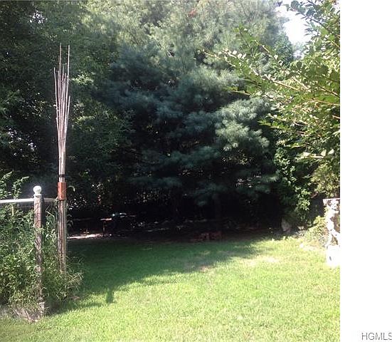 2nd image of 29 Mountain Ave