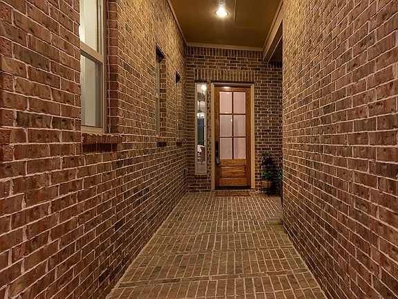 2nd image of 58 Witherbee Pl