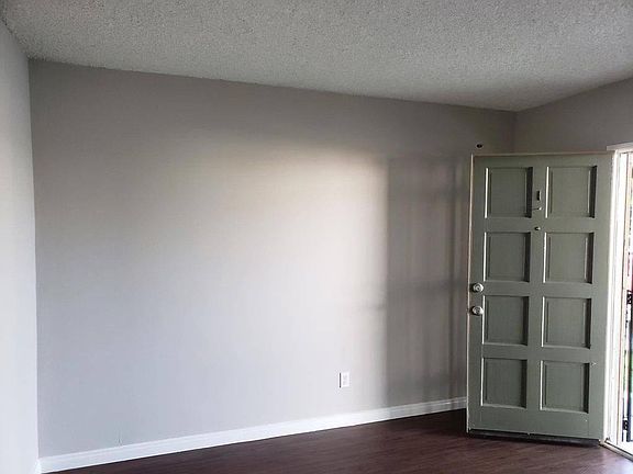 2nd image of 506 Ohio Ave #6
