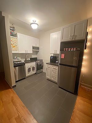 1st image of 515 Cathedral Pkwy #4OS