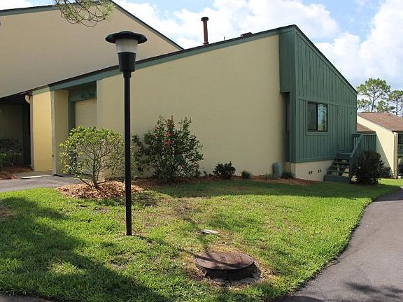 2nd image of 161 Club House Blvd