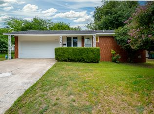 6915 Bluebird Dr, Little Rock, AR 72205