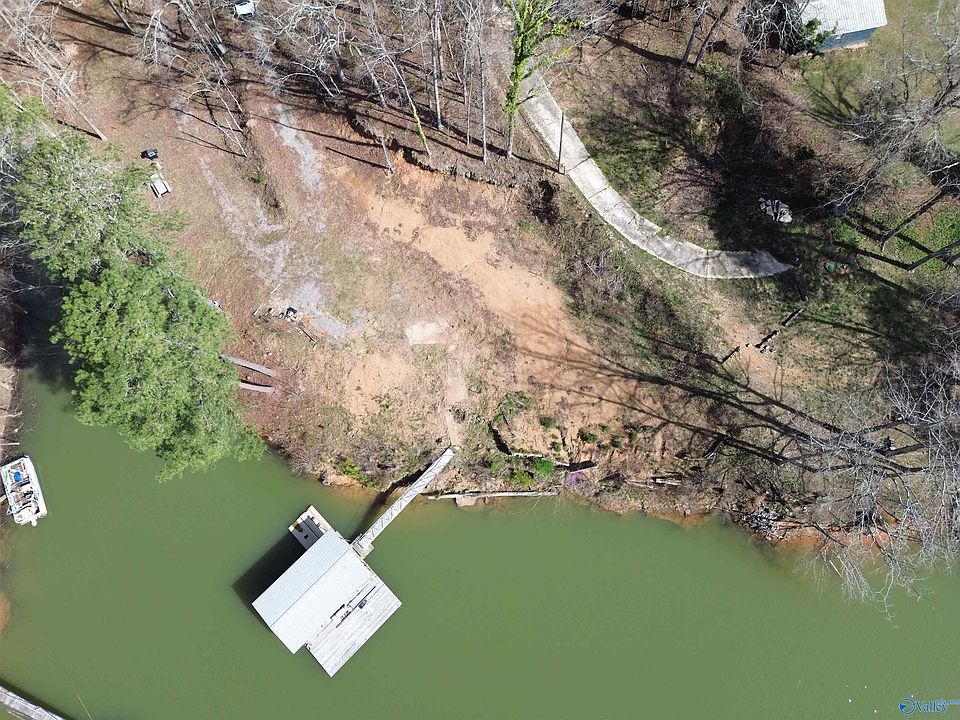 1st image of 129 Jackson Rd