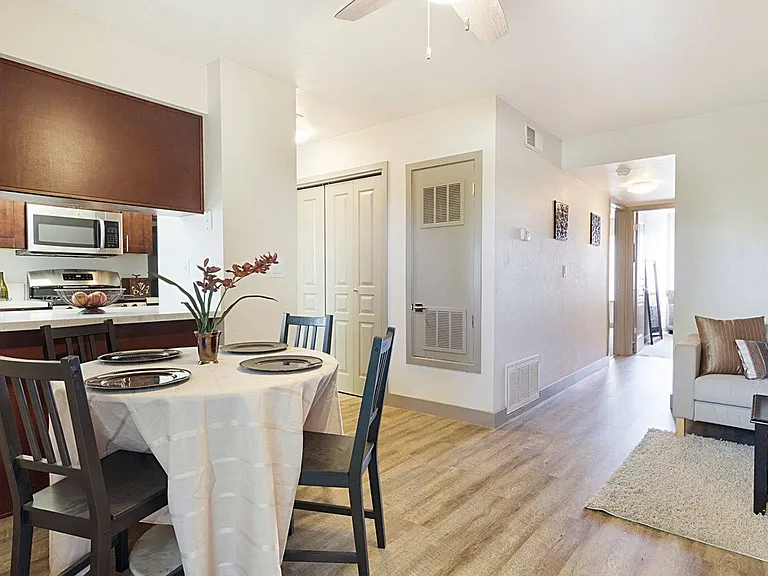 2x2 Remodel Dining Room/Hall