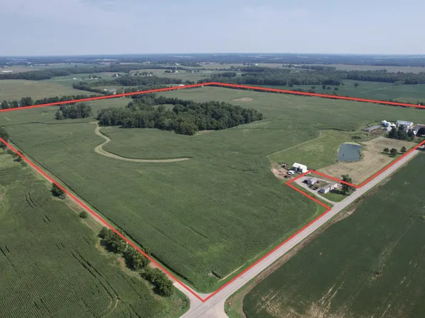 1184 E Southern Rd, Montgomery, MI 49255