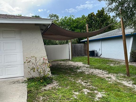 5th image of 2920 Silk Oak Dr