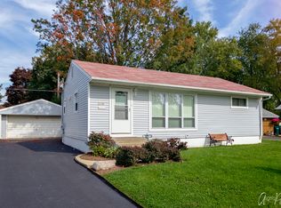 2310 Dakota Rd, Waukegan, IL 60087