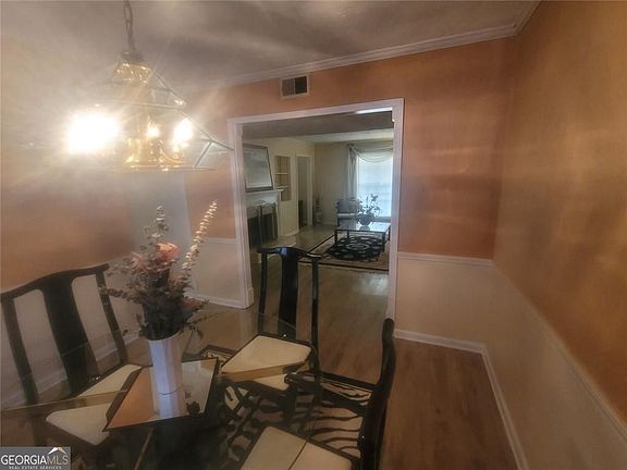 4th image of 3825 Lavista Rd APT T1