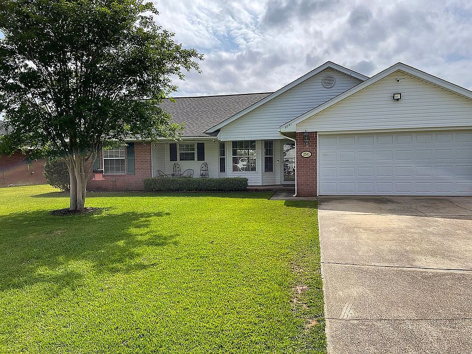 1st image of 2541 E Ashford Park Dr