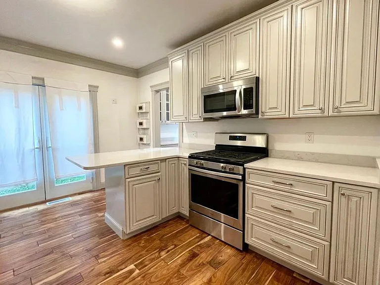 88 Train St #1 — Photo 17
