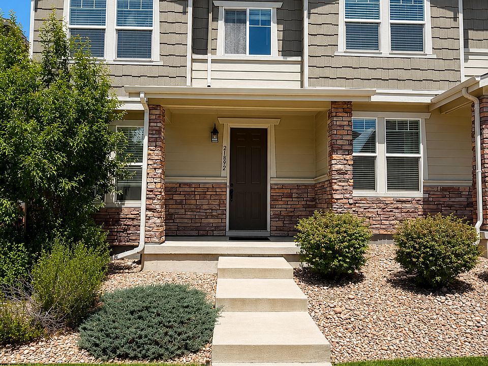 1st image of 21892 E Quincy Cir