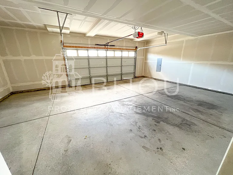 7673 Silver Larch Point — Photo 23
