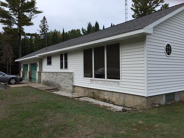 1st image of 3851 Birchwood Dr