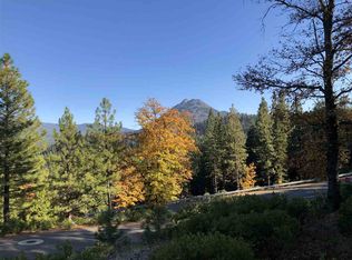 2121 Mountain View Dr, Weed, CA 96094