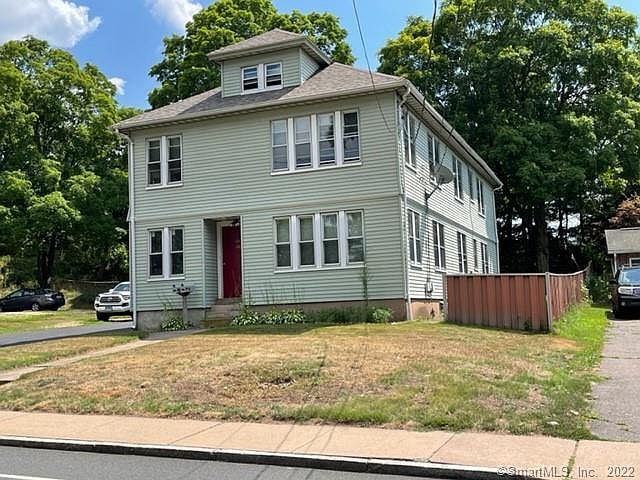 2nd image of 114 Woodbridge St