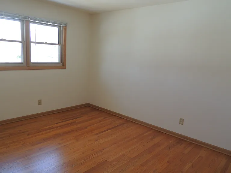 5608 Bjelde Ln #4 — Photo 5