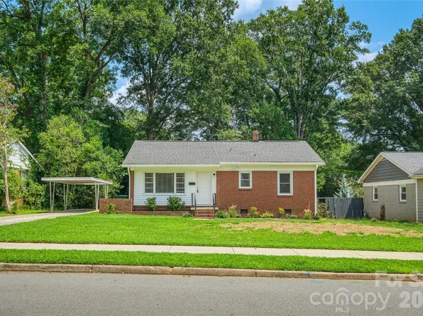 1062 Dresden Dr, Charlotte, NC 28205