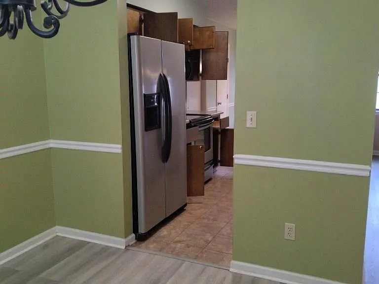 905 King Air Ct — Photo 10