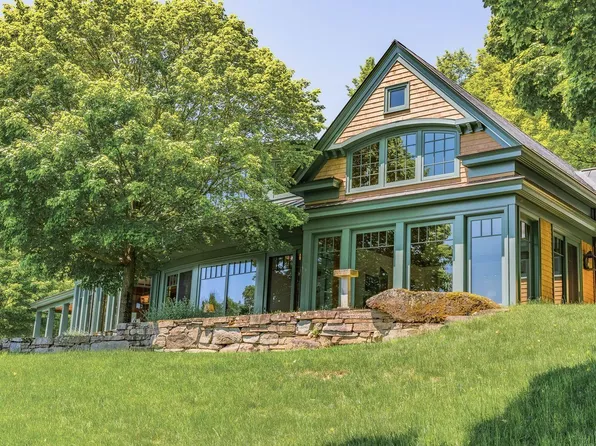 1862 Long Hill Road, Woodstock, VT 05071