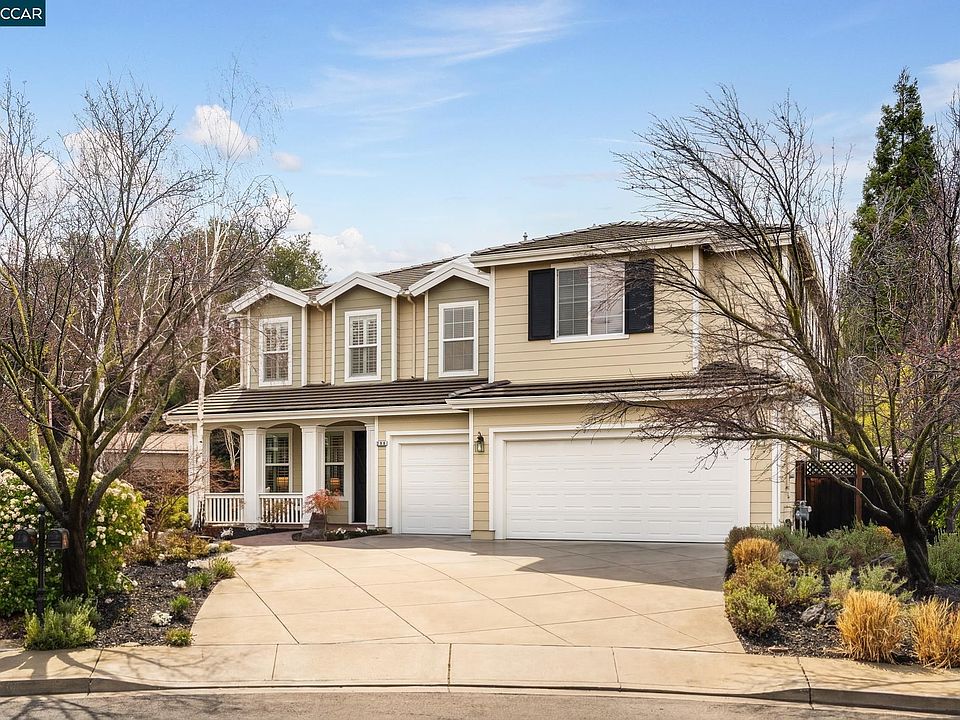 1st image of 298 Sullivan Ct