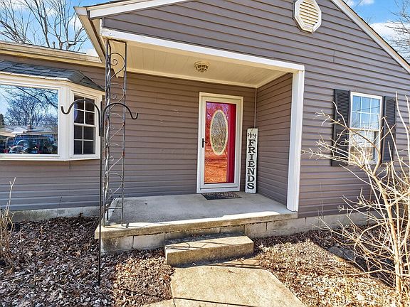 2nd image of 1309 Lusch Rd