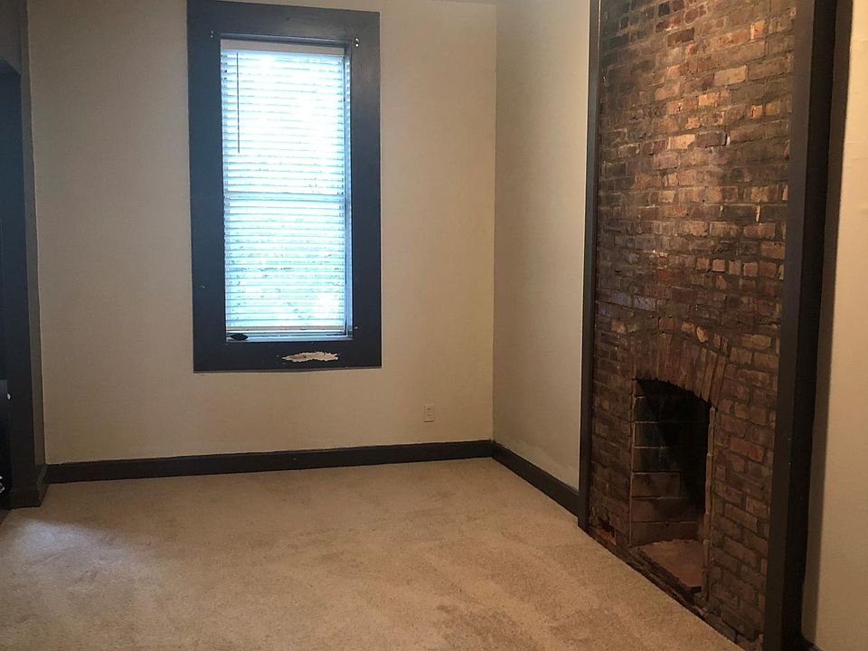 2nd image of 1455 S 1st St #2